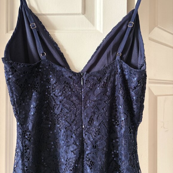NWOT - Lulu's Navy Blue Sequin Lace Bodycon Midi Party / NYE / Holiday Dress XS - Picture 6 of 11